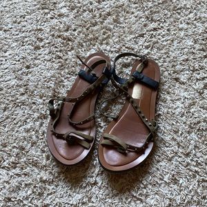 Dolce Vita green sandals